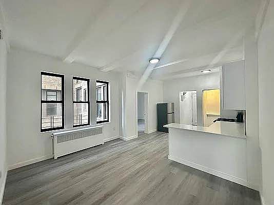 1st image of 157 E 72nd St #12GG