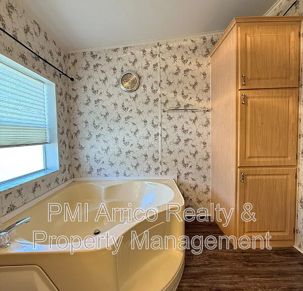 3515 Zephyr Ln — Photo 23