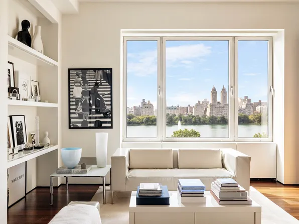 2 East 88th Street image 10 of 33