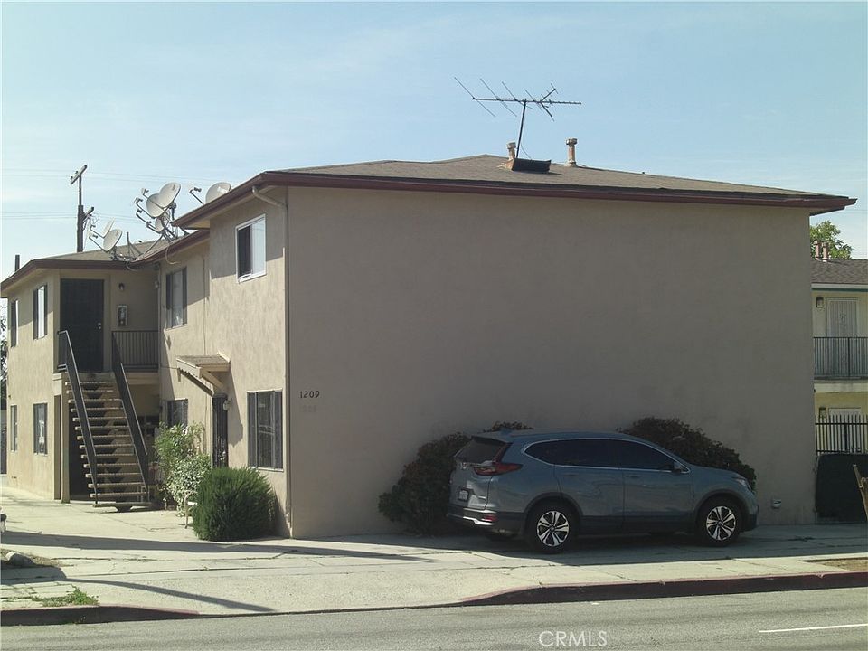 1st image of 1209 N Wilmington Blvd