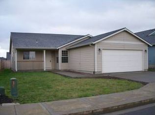 955 E 15th St, Lafayette, OR 97127
