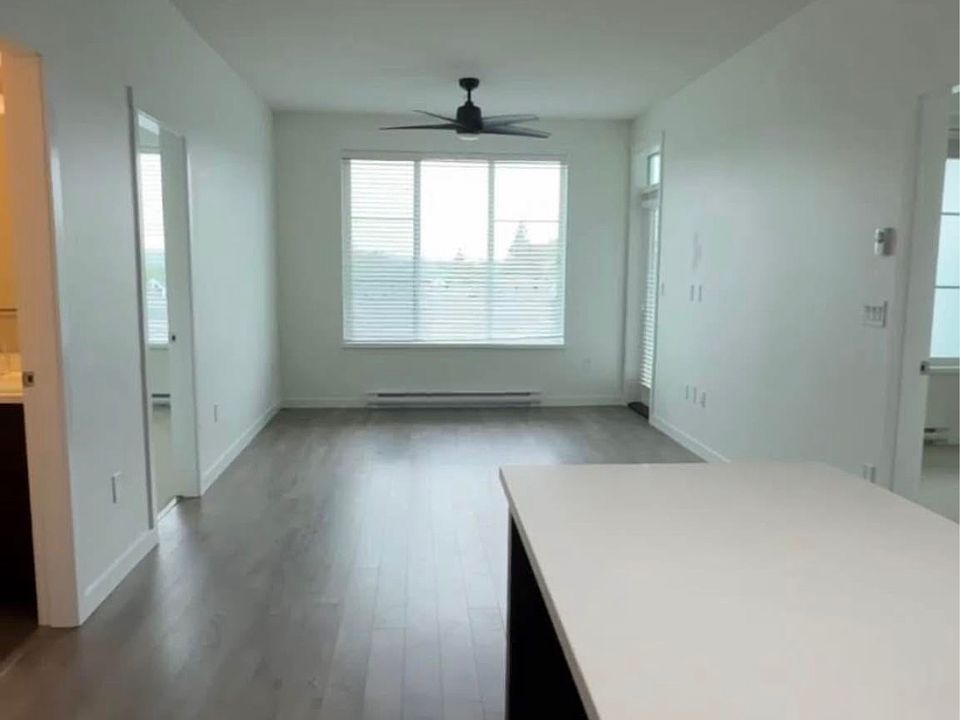 1st image of 13623 81a Ave #317