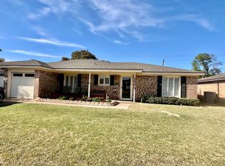 5724 74th St, Lubbock, TX 79424