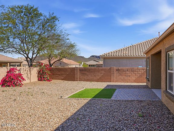 3rd image of 8872 W Curzon Rd