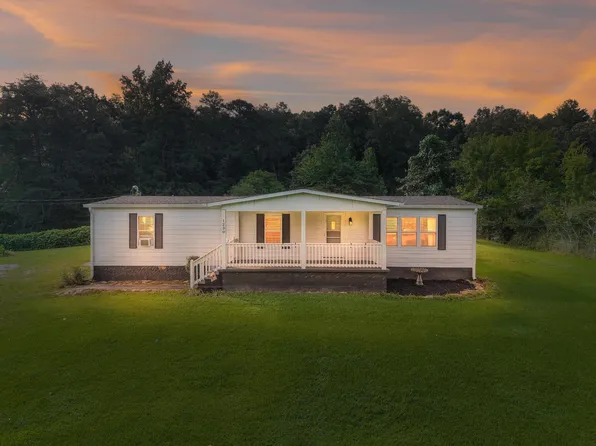 1230 Green Pond Rd, Soddy Daisy, TN 37379
