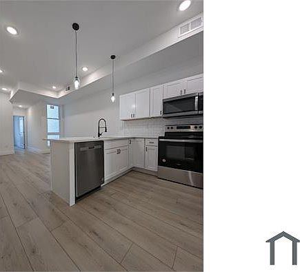 1st image of 147 N Gross St #2