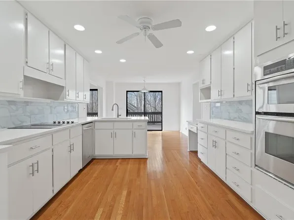 700 Marshview Close, Roswell, GA 30076