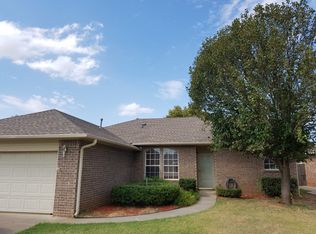 333 W Chantilly Way, Mustang, OK 73064