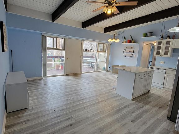 4th image of 4341 Americana Dr APT 201