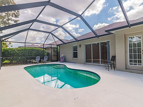 Large private screened pool