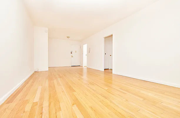 Rented by PocketBroker Inc | media 20