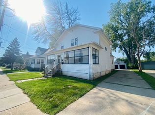 1330 Crooks St APT 3, Green Bay, WI 54301