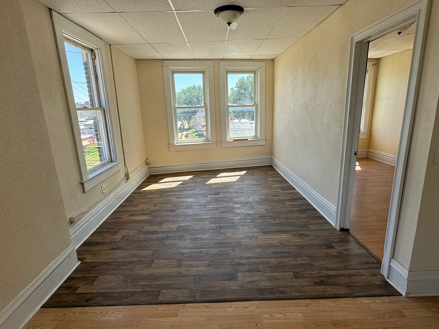 3 bed, 1224 sqft, $1,200 — Photo 2
