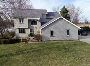 34482 Chestnut Ridge Rd, North Ridgeville, OH 44039
