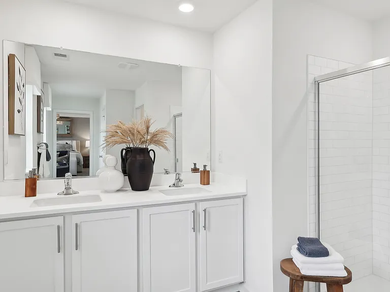 220 Daytona Rd — Photo 14