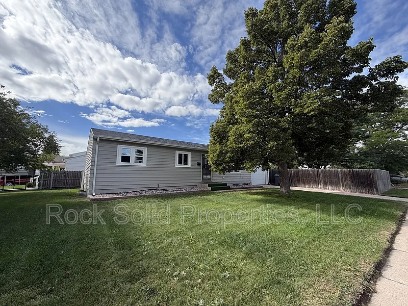 4017 Baldwin Dr
