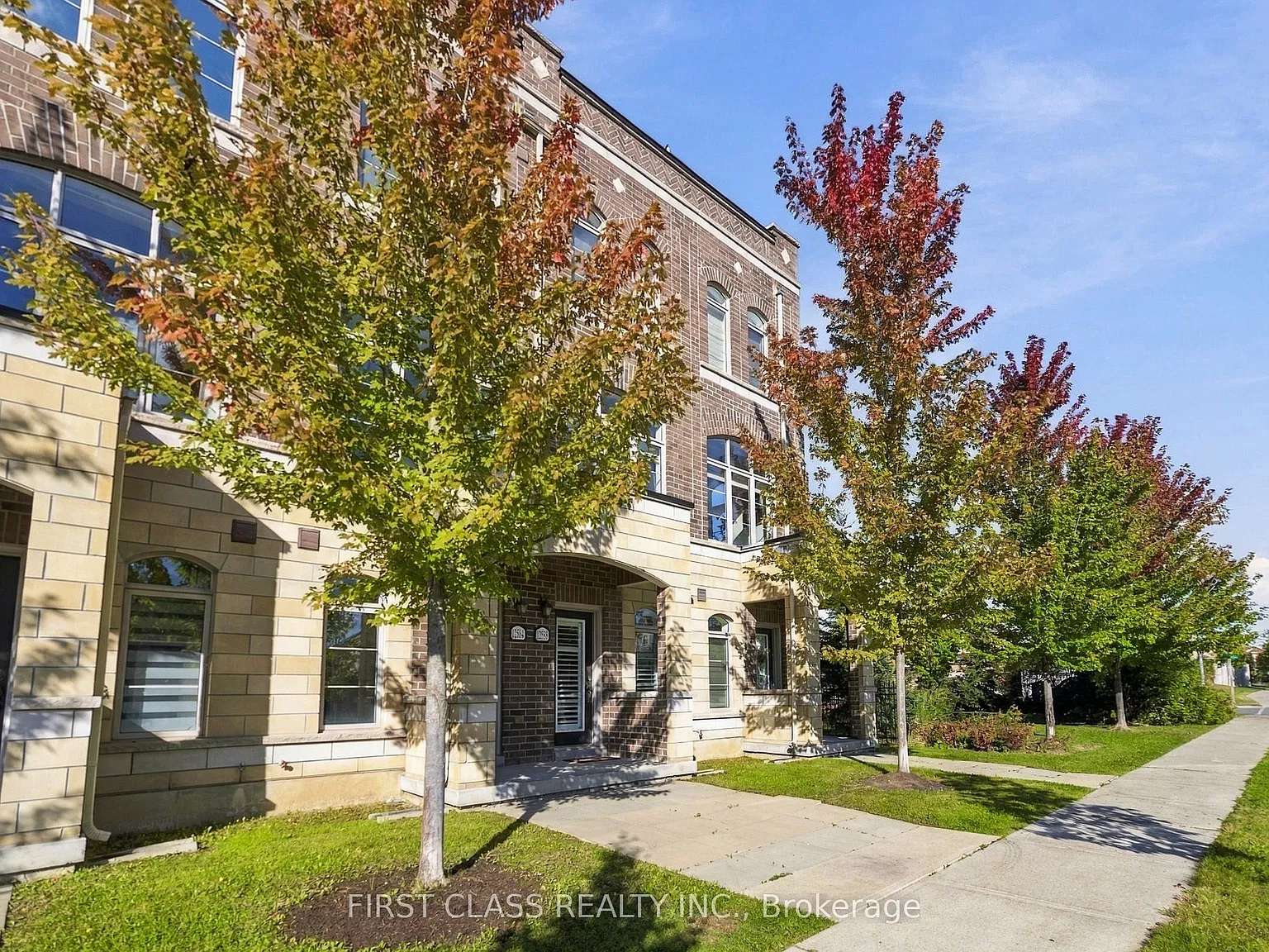 3 bed, $2,900 — Photo 4