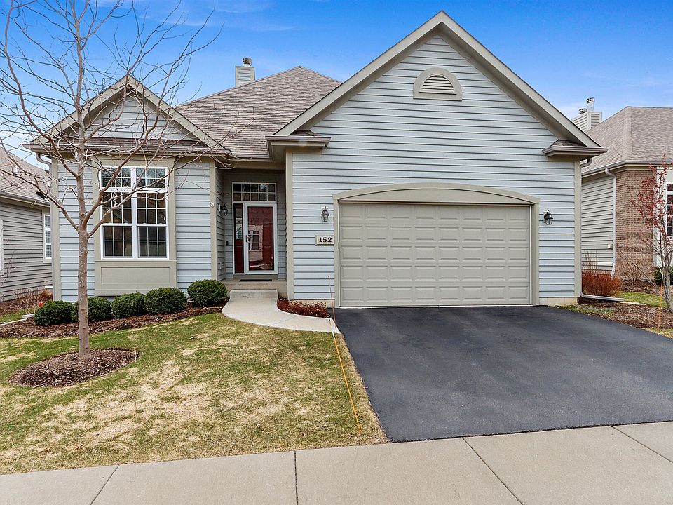 1st image of 152 Lake Vista Cir