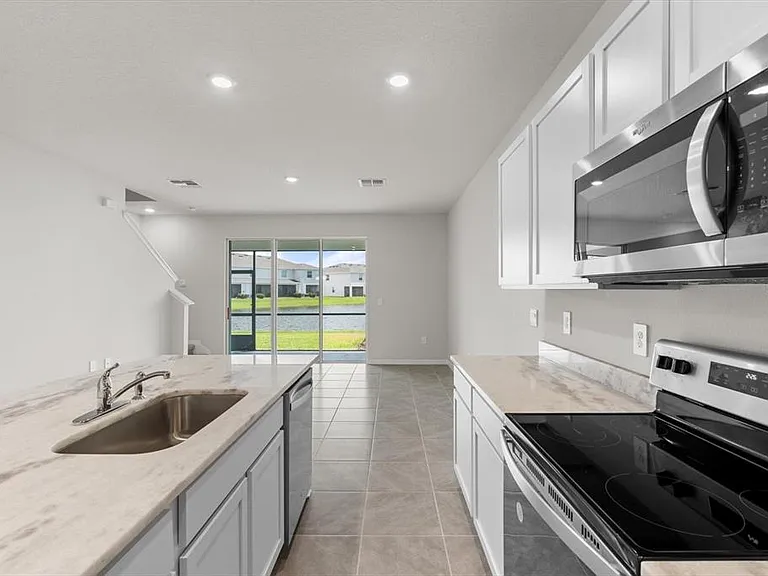 17709 Crescent Moon Loop — Photo 26