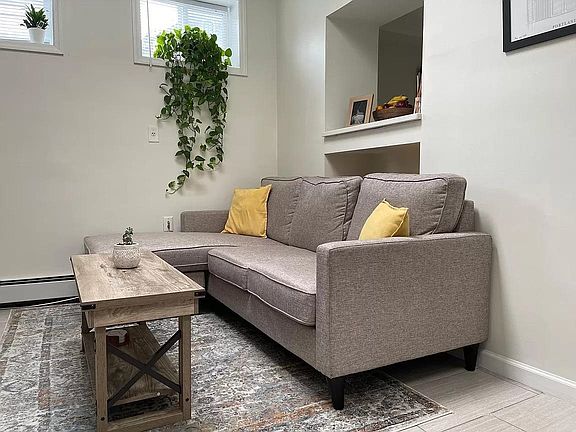 2nd image of 96 Maple St #1