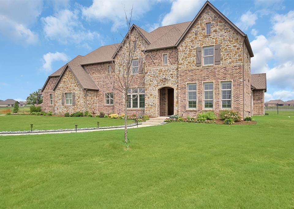 1st image of 1480 Windpointe Dr