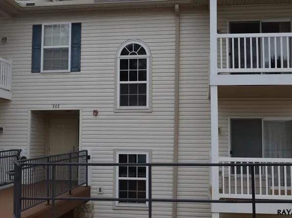 242 N 2nd St APT L, New Freedom, PA 17349