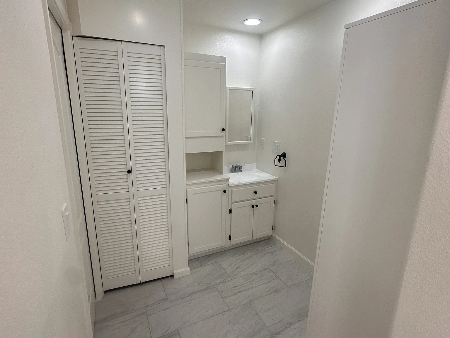 3835 Camellia Dr — Photo 3