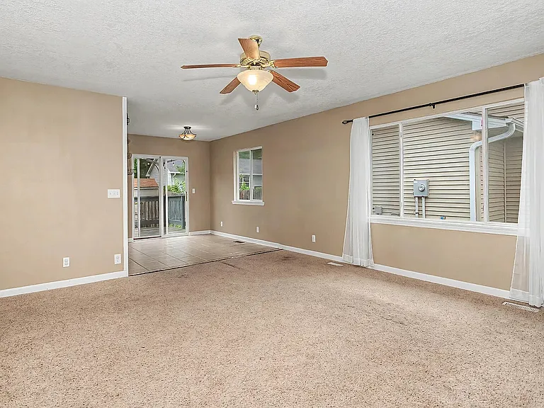4105 Harris St — Photo 12