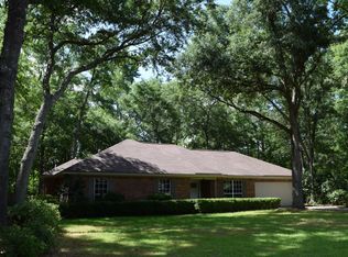 109 Daytona Dr, Bloomingdale, GA 31302