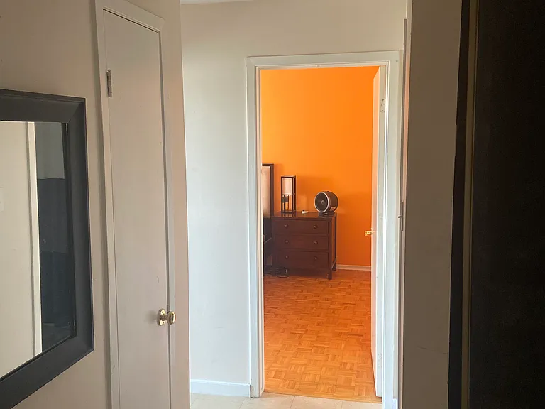 5291 Lakeshore Rd #101 — Photo 9