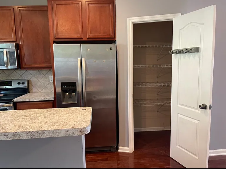 8855 Inlet Bluff Dr — Photo 6