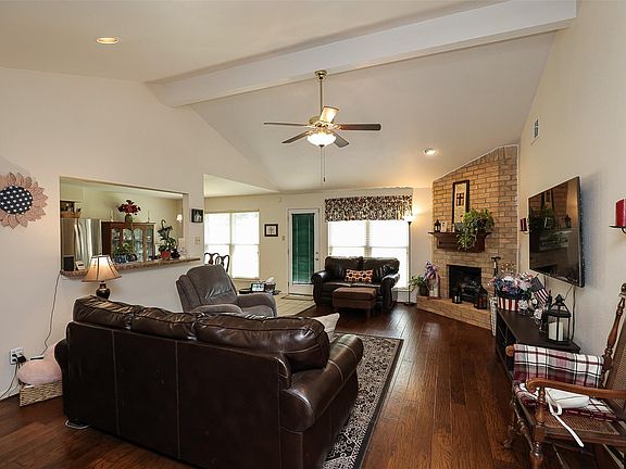 5th image of 16914 Bally Castle Dr