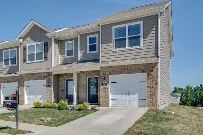 1st image of 313 Nixon Way