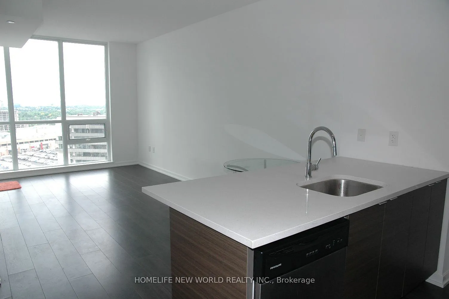 1 bed, $2,200 — Photo 2