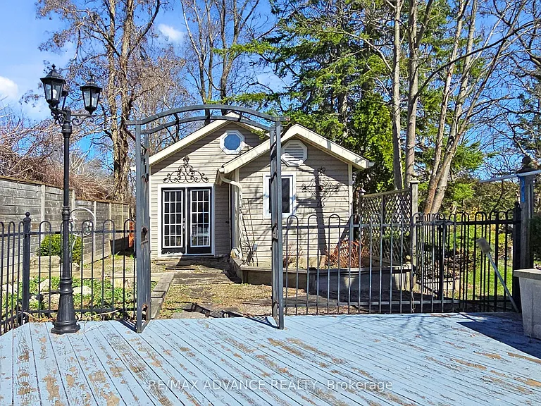 23 W Park Hts — Photo 43