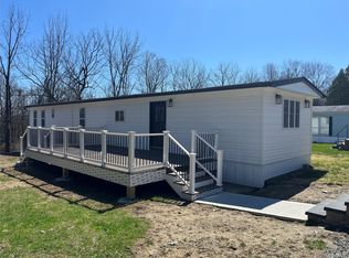 1 Walnut Park Lane, Milton, NY