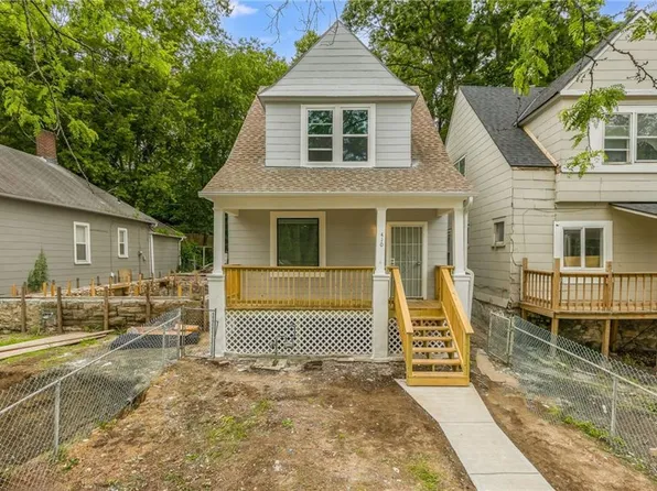 410 Kensington Ave, Kansas City, MO 64124