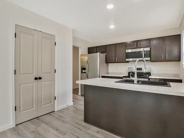South - Kitchen and Pantry