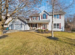 3158 Early Bird Ln, Green Bay, WI 54313