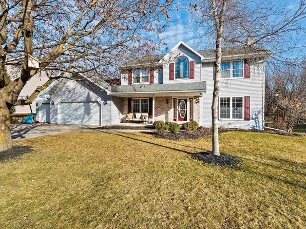 3158 Early Bird Ln, Green Bay, WI 54313