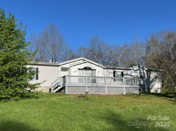 1389 Blue Ridge Rd, Lake Toxaway, NC 28747