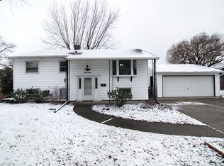 19 Chippewa Dr, Thornton, IL