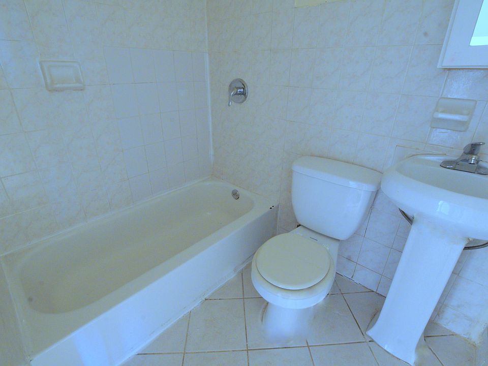 2nd image of 3023 3rd Ave #3A
