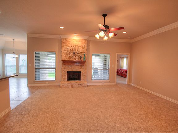 4th image of 201 Winged Foot Dr