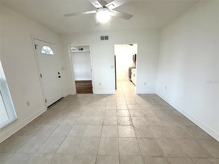 179 Medallion Blvd #C — Photo 8