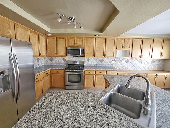5th image of 8752 Harvest Valley Ave