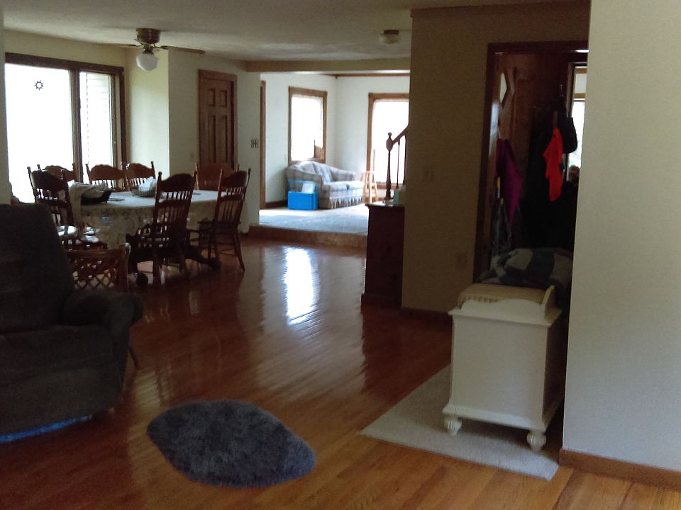 Living, dining, piano, entr