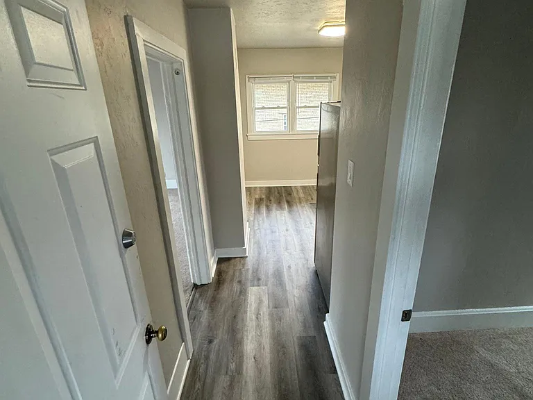 Entry way