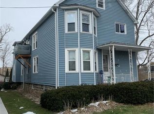 21 Legion Pkwy, Lancaster, NY 14086