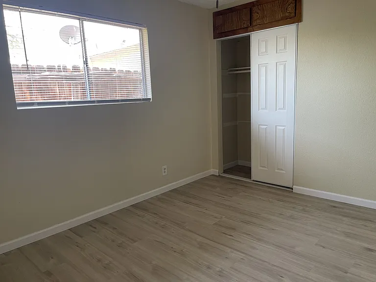 4272 S El Toro Dr — Photo 7